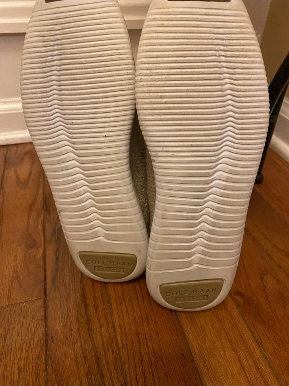 Cole Haan Knit Lace-Up Sneakers in Light Beige with Gold Accent EXCELLENT Cond.